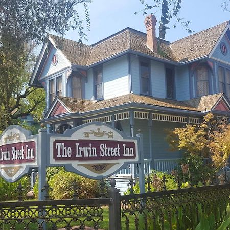 Irwin Street Inn แฮนฟอร์ด ภายนอก รูปภาพ